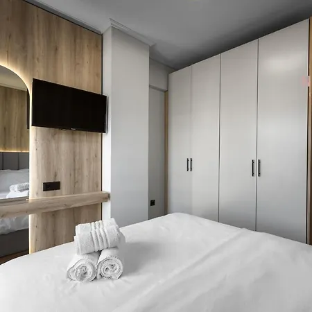 Green Tulip, Nilie Hospitality Mgmt Thessalonique Extérieur photo